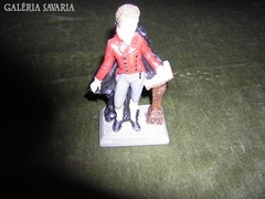 Mozart-ot ábrázoló figura.