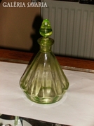 Zöld fújt üveg palack