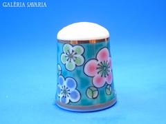 GYŰSZŰ, JELZETT  PORCELÁN