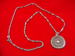 Filigrán medálos ezüst nyaklánc 2