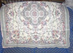 Régi szövött ágyterítő vagy asztal terítő 180 x 125 