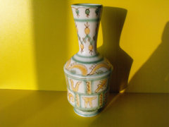 Gorka Géza, zöld-sárga csillagjegyes váza