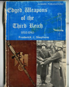 EDGED WEAPONS OF THE THIRD REICH 1933-45