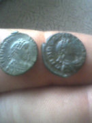2 darab római minibronz