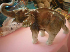 Porcelán elefánt Royal dux, cseh, 25 cm magas, 31 sz.