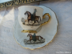 Angol porcelán mokkás kávés csésze aljjal lovas