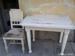 asztal + 3 szék