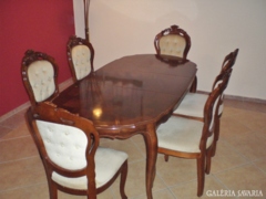 Barokk stílusú étkezőasztal 6 székkel