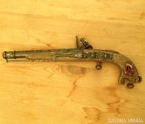 Antik jellegű gyűjtői pisztoly replika fém
