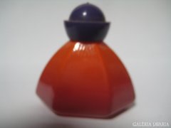 Molto Missoni francia mini parfüm gyűjteménybe.