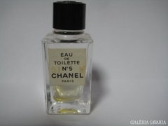 CHANEL Nr 5. francia mini parfümös üveg gyűjteménybe.