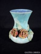 Q344 F1 Régi zöld rózsás kerámia váza jelzett