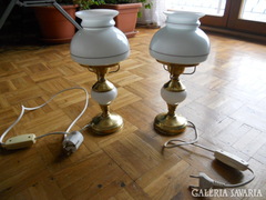 Asztali fehér lámpa