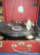 Gramofon eredeti dobozában