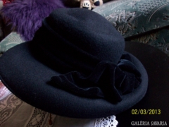 Elegáns fekete gyapjú kalap 55-ös