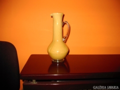 Sárga kancsó, váza