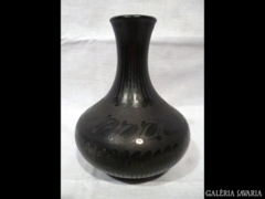 2384 G4 Régi jelzett fekete kerámia váza