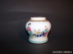 Kézzel festett Japán vagy Kínai porcelán tealevél táro