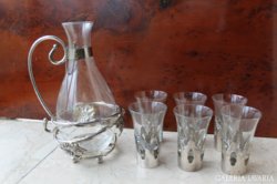 Ezüstözött dekantáló 6 ezüstözött tartójú pohár