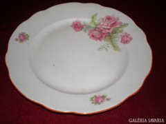 Zsolnay rózsás lapos tányér