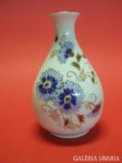 Zsolnay váza búzavirág mintával