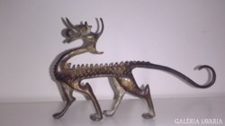 Régi bronz sárkány szobor