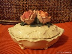 Porcelán rózsás bonbonier, ENS,sorszámozott