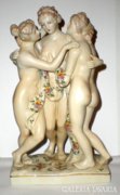 Három Grácia- porcelán szobor- apróléos munka