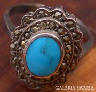 Antik ezüst gyűrű türkizzel és markazittal