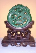 Jade kő faragott sárkány keleti amulett medál