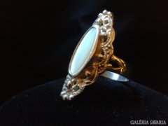 Szép ezüst gyűrű gyöngyházzal
