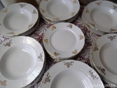 Fehér arany tányér sor, Thun Csehszlovák