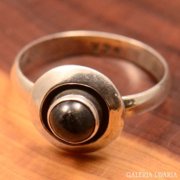Antik button gyűrű fekete onix kővel