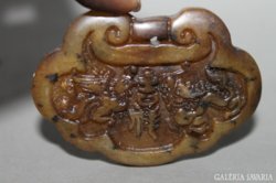Régi kínai kézzel jáde tömbből faragott talizmán medál