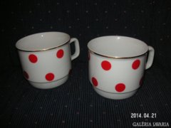 Zsolnay pettyes  csészék