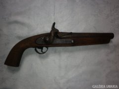 Löporos elöltöltős csappantyús pisztoly 1865