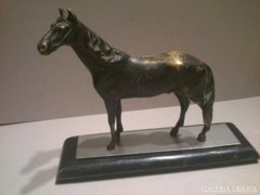 Régi ló szobor (bronz)