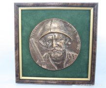 Domonkos Béla bronz kisplasztikája Teleki Sámuelről