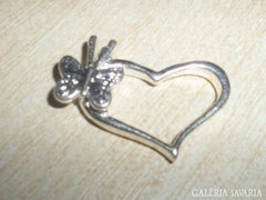 Pillangó-Szív ezüstözött  medál 