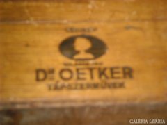 DR Oetker régi fa táska 