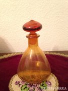 Borostyán színű antik  üveg likőrös palack