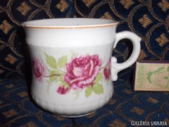 Zsolnay, csodás rózsás teás csésze - kis sérüléssel