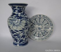 Régi-kék-fehér-kézzel festett Kínai porcelán váza+tányér,fal