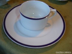 Kék csíkos csésze tányérral