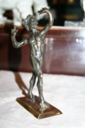 Antik mitológiai bronz figura