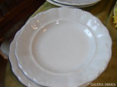 Zsolnay lapos tányér 2db