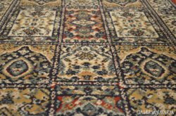 Gyönyörű kert és kazetta mintás perzsa szőnyeg
