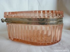 Rózsaszín antik patentos doboz