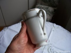 Karlsbadi tejüveg ivókúra-pohár 1906-ból