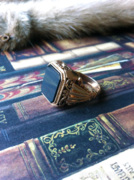 Arany pecsétgyűrű onix kővel